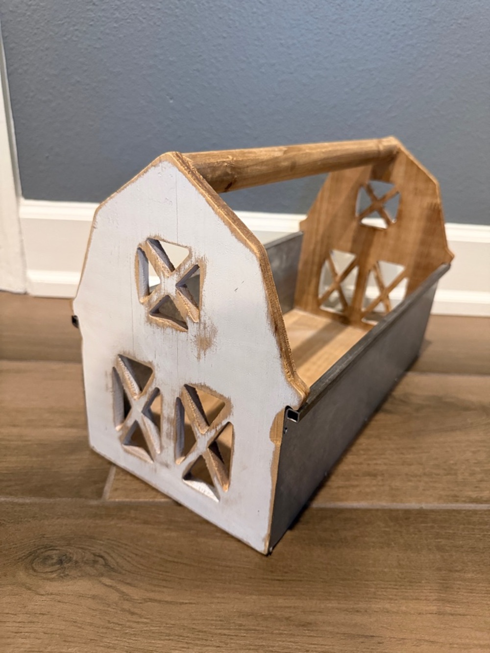 Rustic White and Natural Wood Barn-Style Caddy